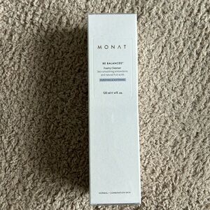 MONAT “Be Balanced” foamy cleanser